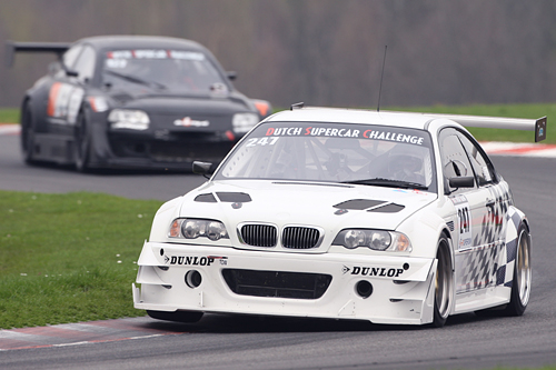 Martin Webb is met zijn BMW M3 GTR een gevaarlijke outsider in de Supersport I-divisie